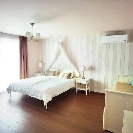 Guest house Olei 4*