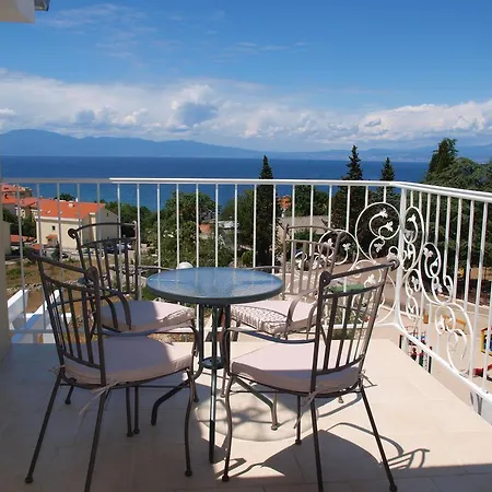 Guest house Olei 4*