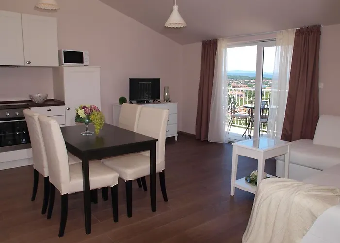 Olei Pensiune Malinska